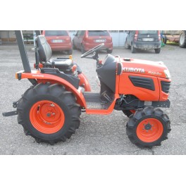 Kubota  B1820  trattore ruote 